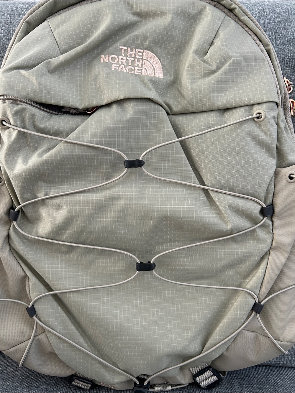 The North Face Women’s Borealis Luxe Backpack Clay Grey burnt